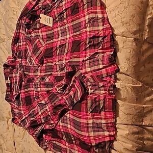Womans long sleeve plaid shirt